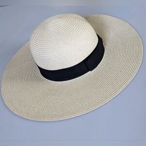 Debra Weitzner Foldable Roll-Up Straw Beach Wide Brim Hat UPF 5. Size L